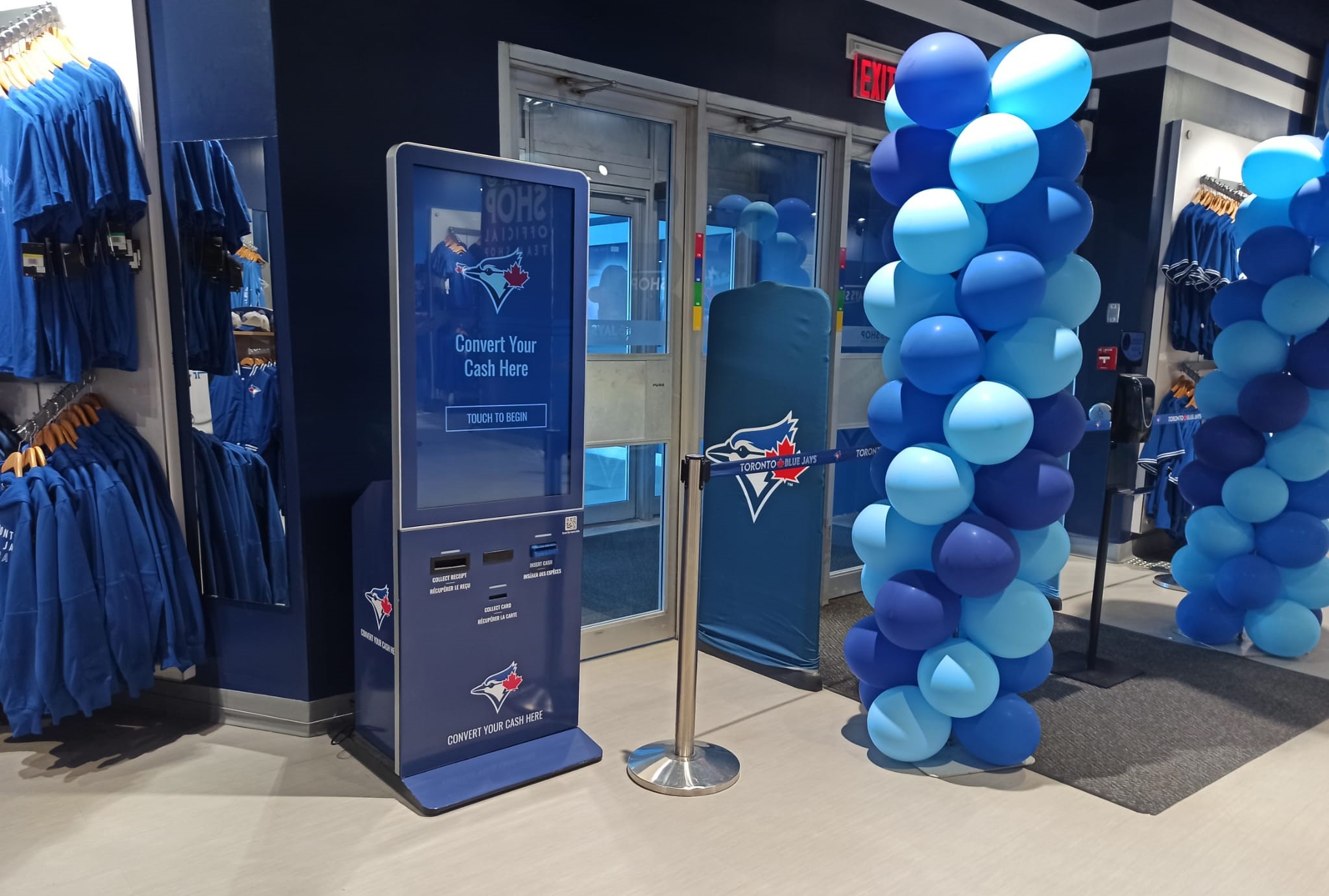 Azimut |Reverse ATM at Rogers Centre Toronto